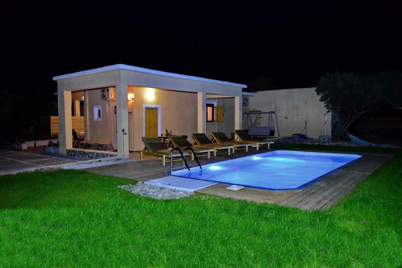 White Lake Holiday House エラフォニシ エクステリア 写真